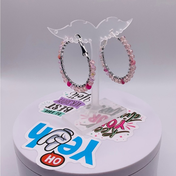 Pink earrings wrapped - Picture 3 of 3